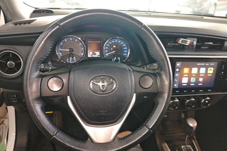 Used Toyota Corolla 2017 Revised Version 1.2T S-CVT GL-i Leather Edition Steering Wheel