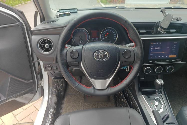 Used Toyota Corolla 2017 Revised Version 1.2T S-CVT GL-i Steering Wheel