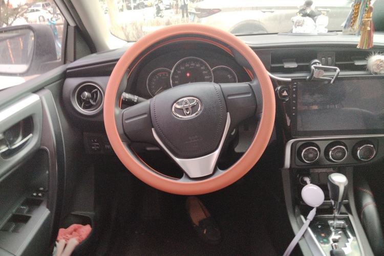 Used Toyota Corolla 2017 Revised Version 1.2T S-CVT GL Steering Wheel