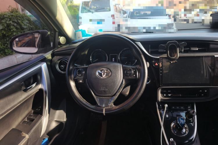 Used Toyota Corolla 2017 Revised Dual-Motor 1.8L E-CVT Pioneer Edition Steering Wheel