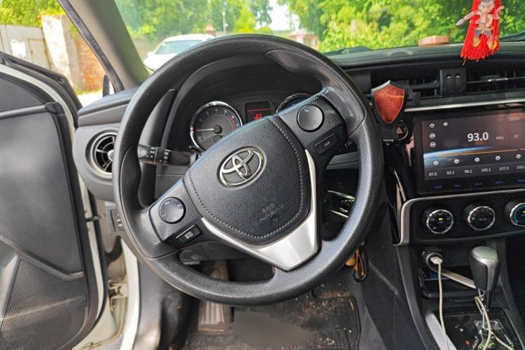 Used Toyota Corolla 2017 Revised Version 1.2T S-CVT GL-i Steering Wheel