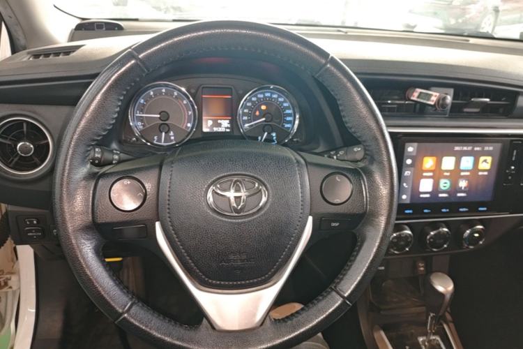Used Toyota Corolla 2017 Revised Version 1.2T S-CVT GL-i Leather Edition Steering Wheel