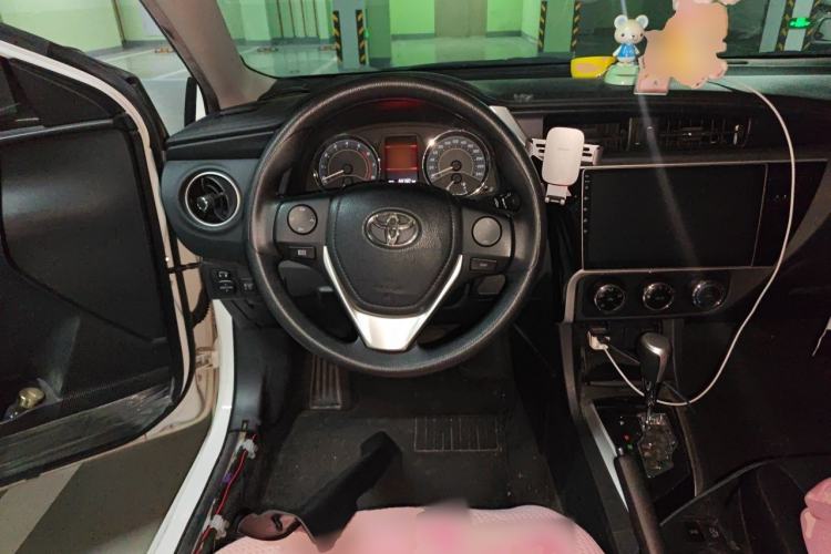 Used Toyota Corolla 2017 Revised Version 1.2T S-CVT GL-i Steering Wheel