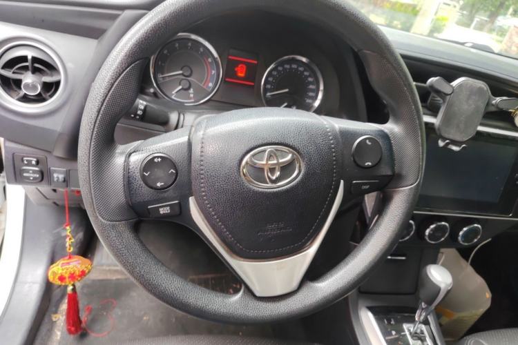 Used Toyota Corolla 2017 Revised Version 1.2T S-CVT GL-i Steering Wheel