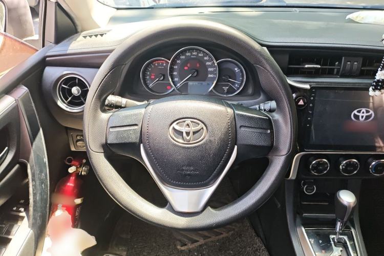 Used Toyota Corolla 2017 Revised Version 1.2T S-CVT GL Steering Wheel