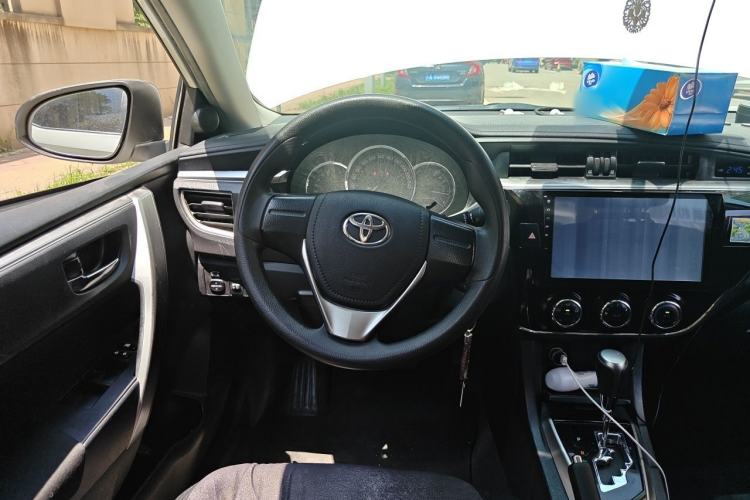 Used Toyota Corolla 2017 1.2T CVT GL Steering Wheel