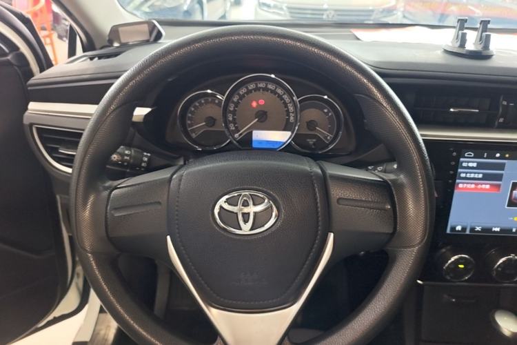 Used Toyota Corolla 2017 1.6L CVT GL Steering Wheel