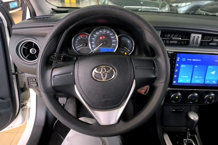 Used Toyota Corolla 2017 Revised Version 1.2T S-CVT GL Steering Wheel