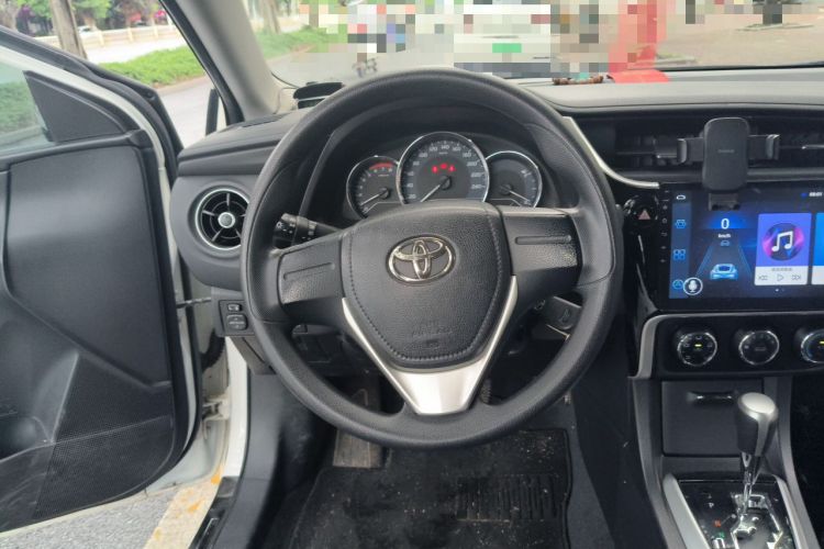 Used Toyota Corolla 2017 Revised Version 1.2T S-CVT GL Steering Wheel