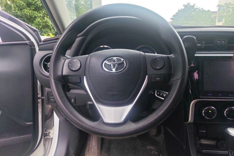 Used Toyota Corolla 2017 Revised Version 1.2T S-CVT GL-i Steering Wheel