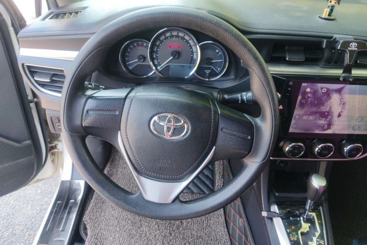 Used Toyota Corolla 2017 1.6L CVT GL Steering Wheel