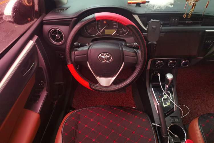 Used Toyota Corolla 2017 Revised Version 1.2T S-CVT GL Steering Wheel