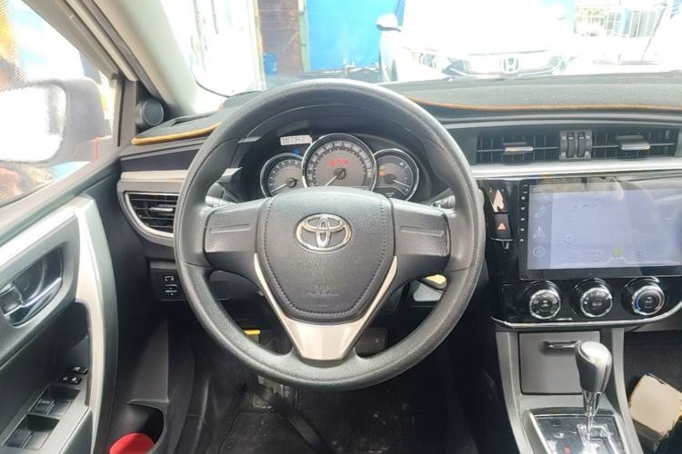 Used Toyota Corolla 2017 1.6L CVT GL Steering Wheel