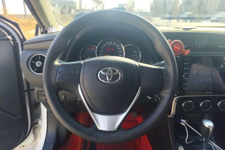 Used Toyota Corolla 2017 Revised Version 1.2T S-CVT GL Steering Wheel