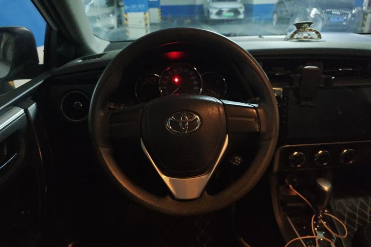 Used Toyota Corolla 2017 Revised Version 1.2T S-CVT GL Steering Wheel