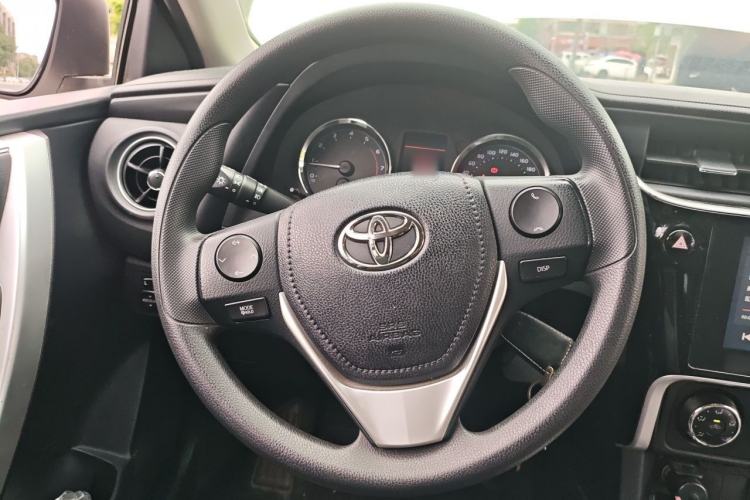Used Toyota Corolla 2017 Revised Version 1.2T S-CVT GL-i Steering Wheel