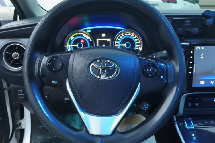 Used Toyota Corolla 2017 Revised Dual-Engine 1.8L E-CVT Leading Edition Steering Wheel