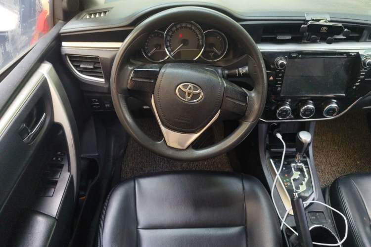 Used Toyota Corolla 2017 1.6L CVT GL Steering Wheel