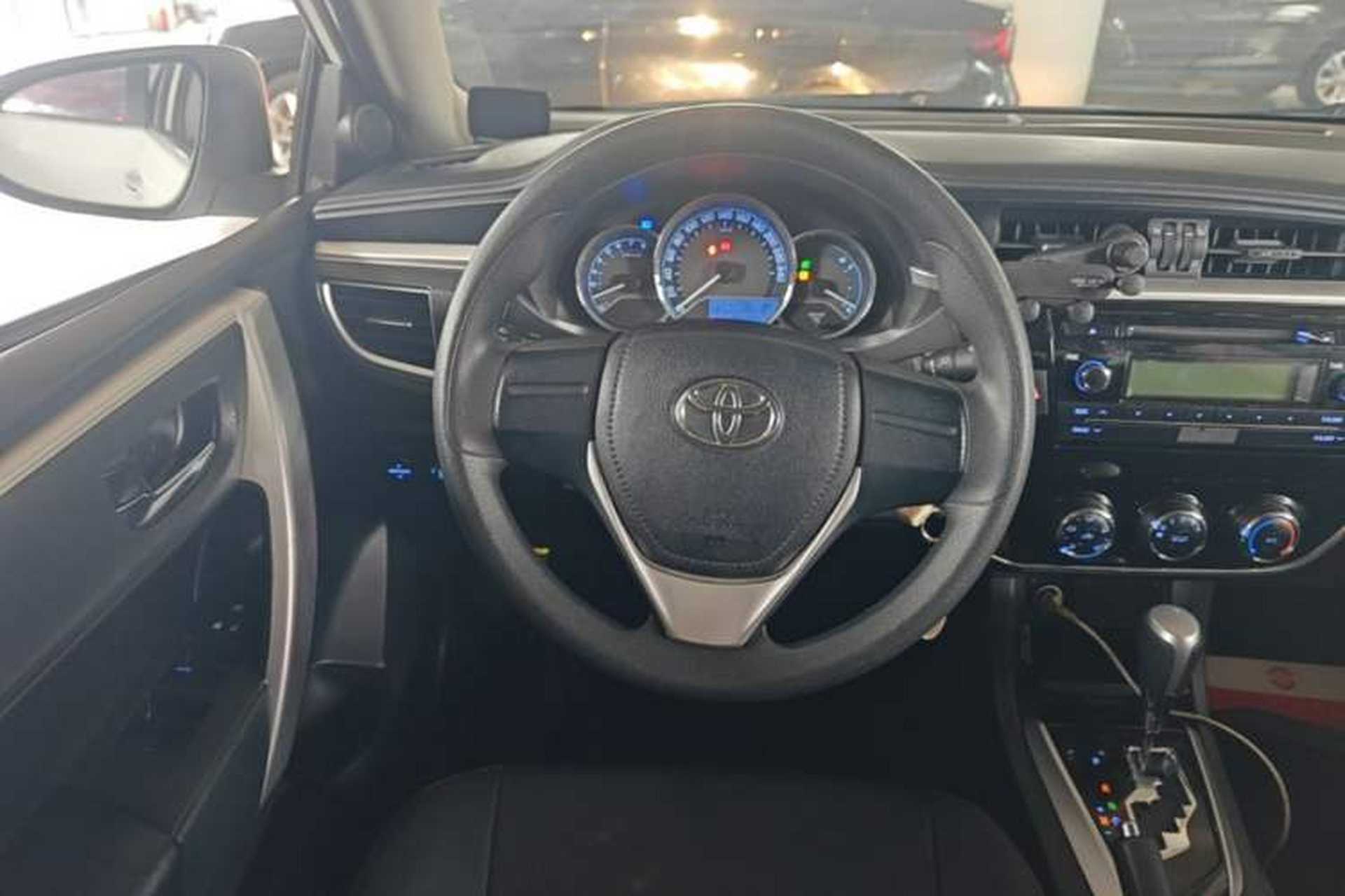 Used Toyota Corolla 2017 Revised Version 1.6L S-CVT GL Steering Wheel