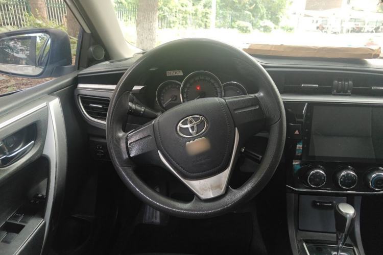 Used Toyota Corolla 2017 1.2T CVT GL Steering Wheel