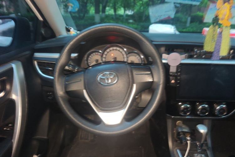 Used Toyota Corolla 2017 Revised Version 1.6L S-CVT GL Steering Wheel