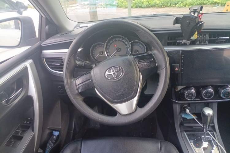 Used Toyota Corolla 2017 1.2T CVT GL Steering Wheel