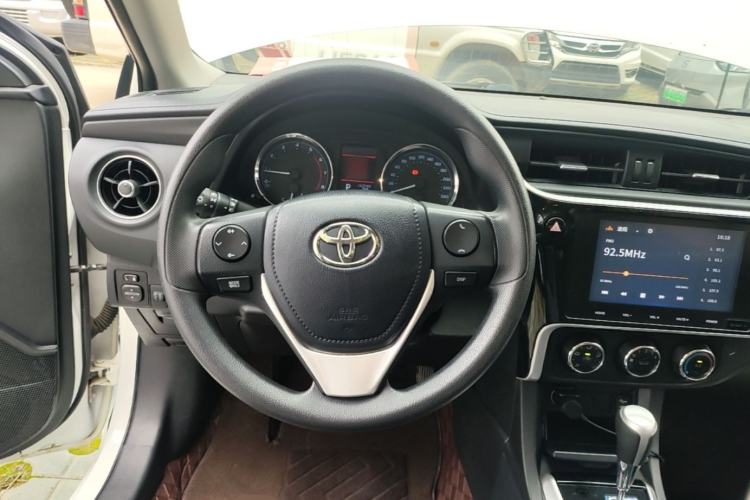 Used Toyota Corolla 2017 Revised Version 1.2T S-CVT GL-i Steering Wheel