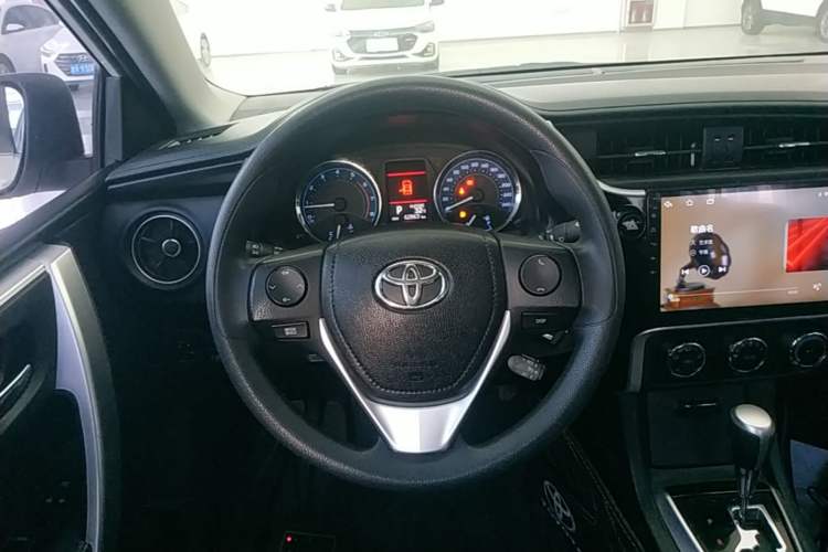 Used Toyota Corolla 2017 Revised Version 1.2T S-CVT GL-i Steering Wheel