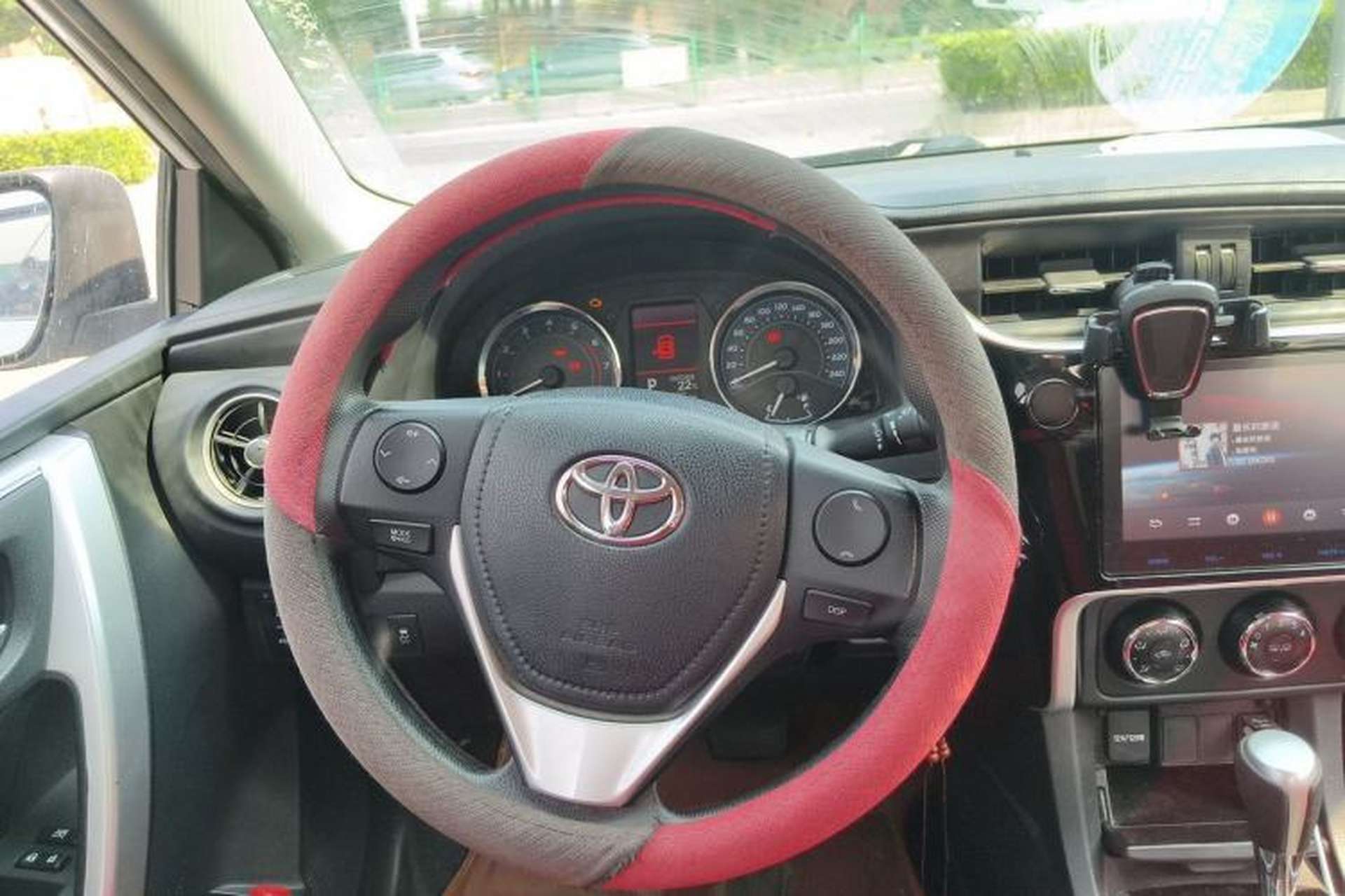 Used Toyota Corolla 2017 Revised Version 1.2T S-CVT GL-i Steering Wheel