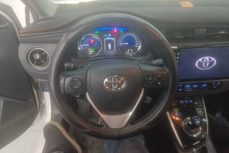 Used Toyota Corolla 2017 Revised Dual-Engine 1.8L E-CVT Elite Edition Steering Wheel