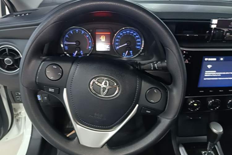Used Toyota Corolla 2017 1.2T CVT GLX-i Steering Wheel