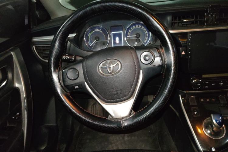 Used Toyota Corolla 2017 Revised Dual-Engine 1.8L E-CVT Leading Edition Steering Wheel