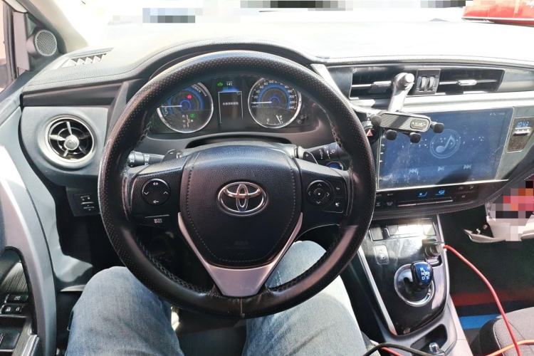 Used Toyota Corolla 2017 Revised Dual-Engine 1.8L E-CVT Leading Edition Steering Wheel