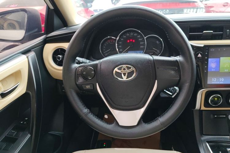 Used Toyota Corolla 2017 Revised Version 1.2T S-CVT GL Steering Wheel