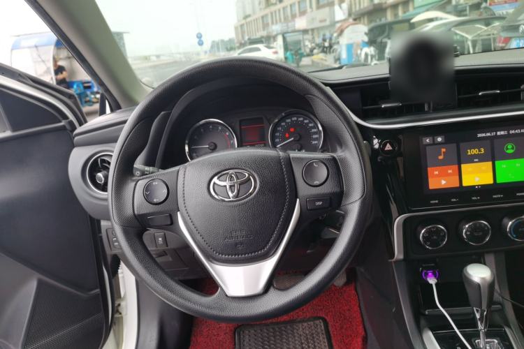 Used Toyota Corolla 2017 Revised Version 1.2T S-CVT GL-i Steering Wheel