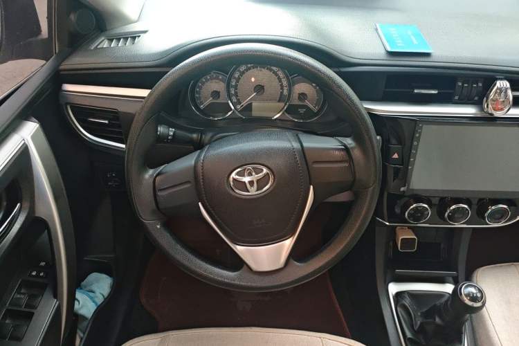 Used Toyota Corolla 2017 1.6L Manual GL Steering Wheel