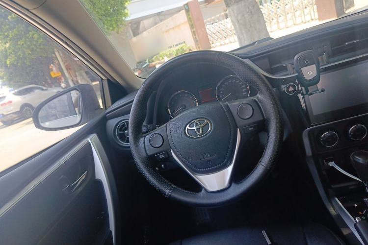 Used Toyota Corolla 2017 Revised Version 1.2T S-CVT GL-i Steering Wheel