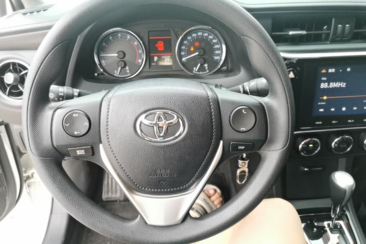 Used Toyota Corolla 2017 Revised Version 1.2T S-CVT GL-i Steering Wheel