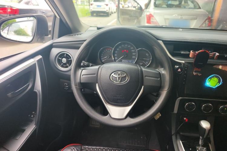 Used Toyota Corolla 2017 Revised Version 1.2T S-CVT GL Steering Wheel