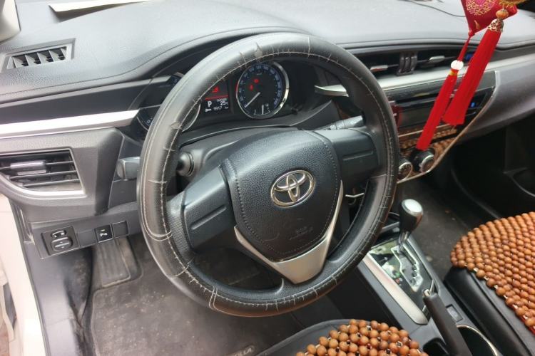 Used Toyota Corolla 2017 1.2T CVT GL-i Steering Wheel