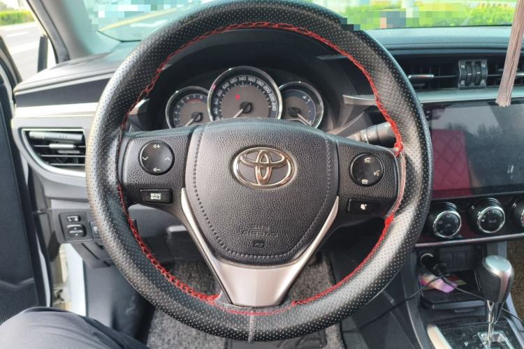 Used Toyota Corolla 2017 Revised Version 1.2T S-CVT GL Steering Wheel