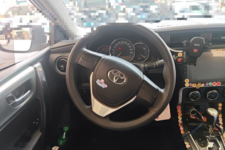 Used Toyota Corolla 2017 Revised Version 1.2T S-CVT GL Steering Wheel