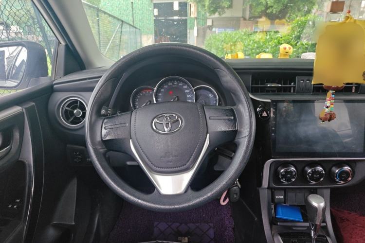 Used Toyota Corolla 2017 Revised Version 1.2T S-CVT GL Steering Wheel