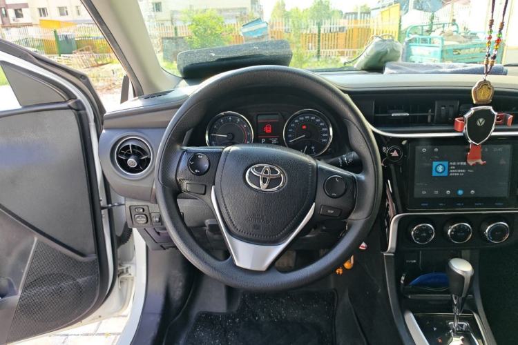 Used Toyota Corolla 2017 Revised Version 1.2T S-CVT GL-i Steering Wheel