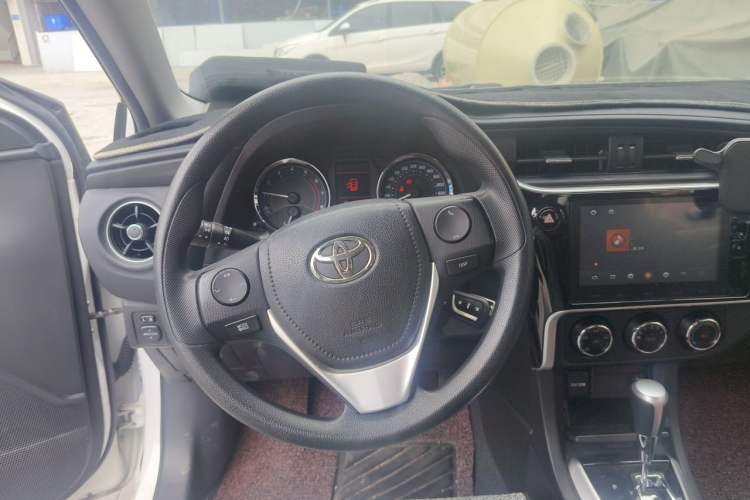 Used Toyota Corolla 2017 Revised Version 1.2T S-CVT GL-i Steering Wheel