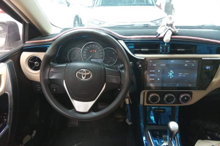 Used Toyota Corolla 2017 Revised Version 1.2T S-CVT GL Steering Wheel