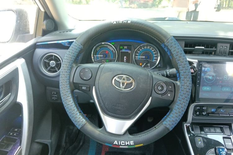 Used Toyota Corolla 2017 Revised Dual-Engine 1.8L E-CVT Elite Edition Steering Wheel