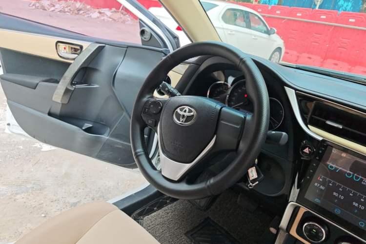 Used Toyota Corolla 2017 Revised Version 1.2T S-CVT GL Steering Wheel