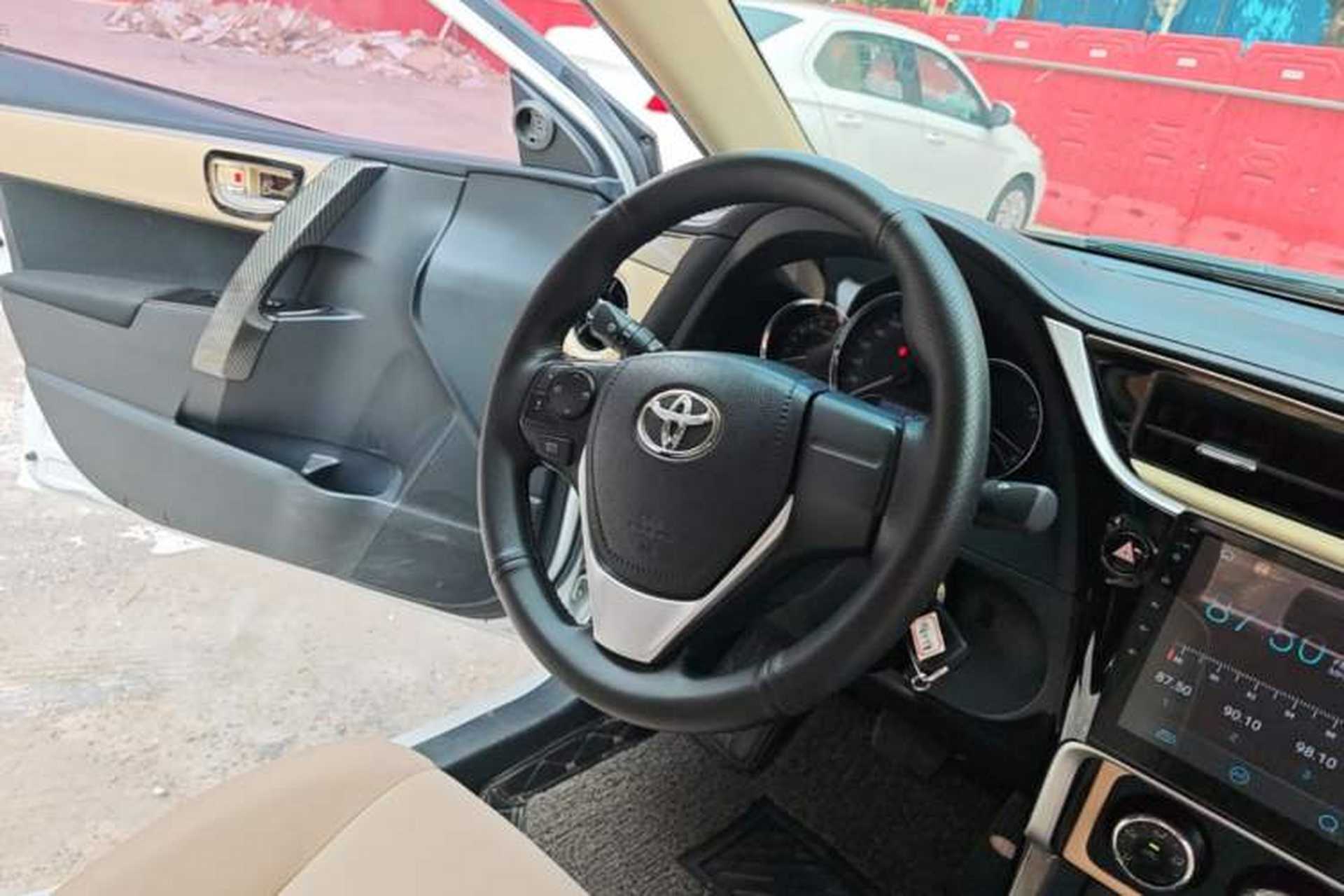 Used Toyota Corolla 2017 Revised Version 1.2T S-CVT GL Steering Wheel