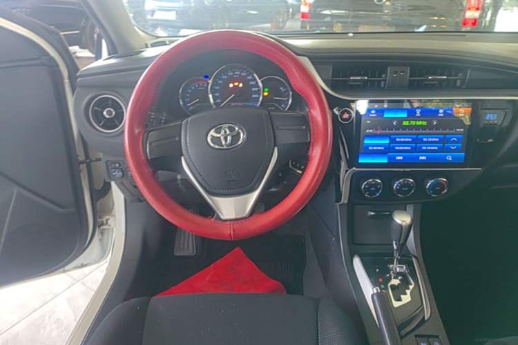 Used Toyota Corolla 2017 Revised Version 1.2T S-CVT GL Steering Wheel
